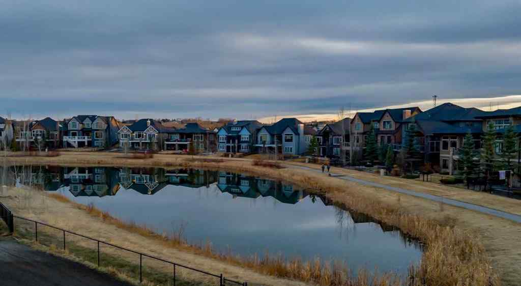 MLS® A2208488 - 10 Stillwater Bay  in Artesia at Heritage Pointes Heritage Pointe, Residential