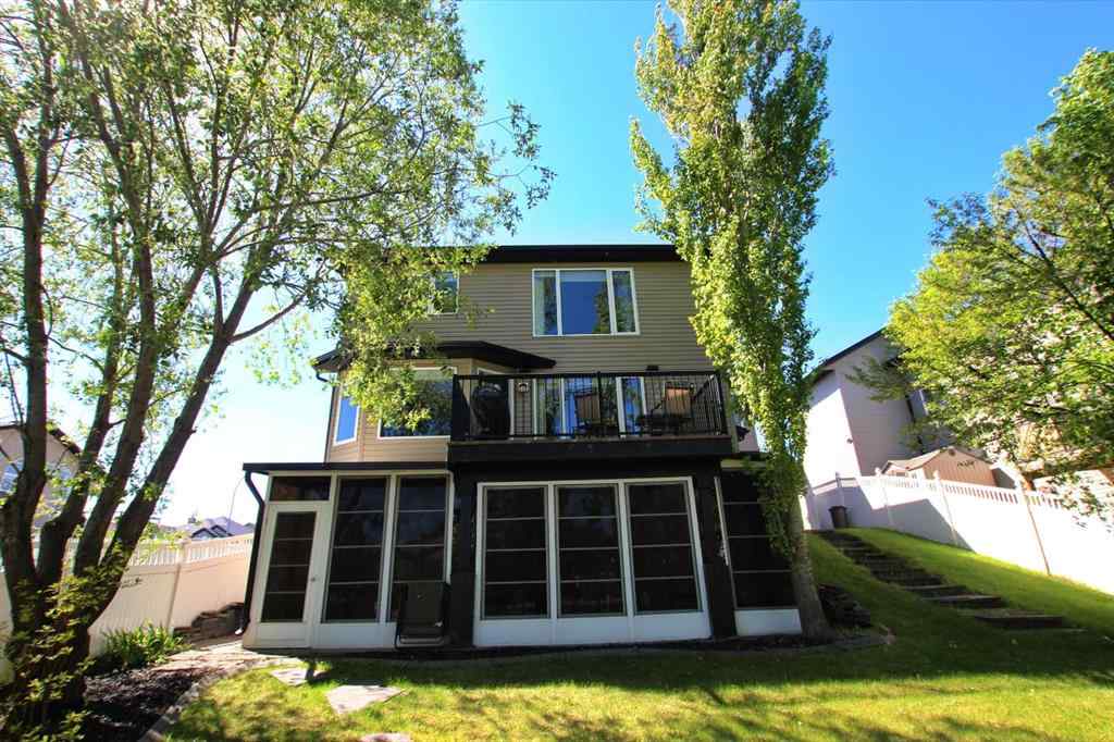 MLS® A2208564 - 18 Lakeland Road  in Lakeway Landing Sylvan Lake, Residential