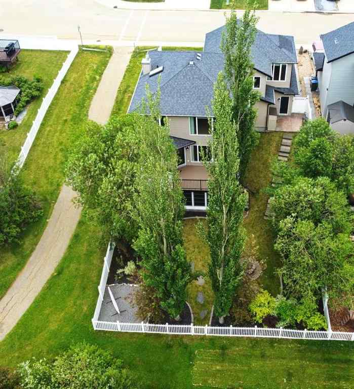 MLS® A2208564 - 18 Lakeland Road  in Lakeway Landing Sylvan Lake, Residential