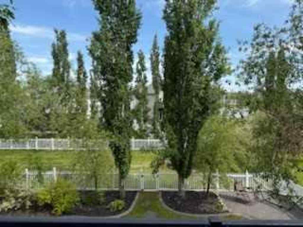 MLS® A2208564 - 18 Lakeland Road  in Lakeway Landing Sylvan Lake, Residential