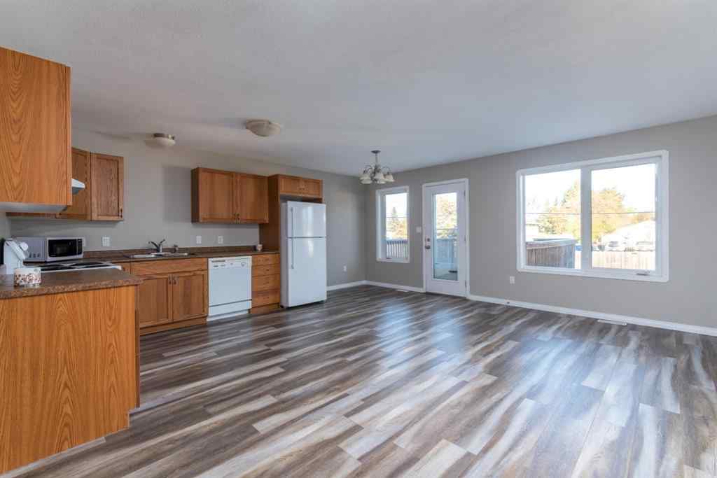 MLS® A2208582 - 5315 50 Avenue  in North Lloydminster Lloydminster, Residential