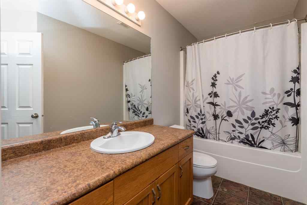 MLS® A2208582 - 5315 50 Avenue  in North Lloydminster Lloydminster, Residential