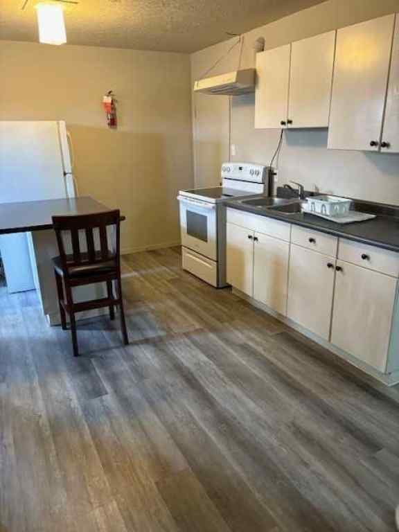 MLS® A2208593 - Unit #1-5 4740 54   in NONE Whitecourt, Commercial
