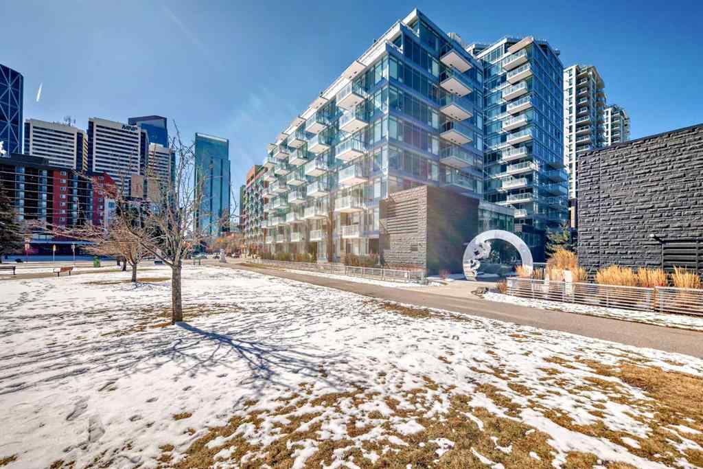 MLS® A2208607 - Unit #807 118 Waterfront Court SW in Chinatown Calgary, Residential