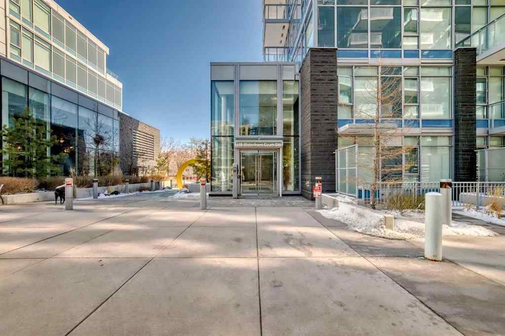 MLS® A2208607 - Unit #807 118 Waterfront Court SW in Chinatown Calgary, Residential