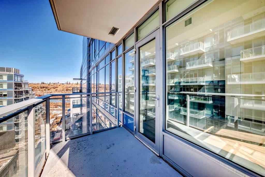MLS® A2208607 - Unit #807 118 Waterfront Court SW in Chinatown Calgary, Residential