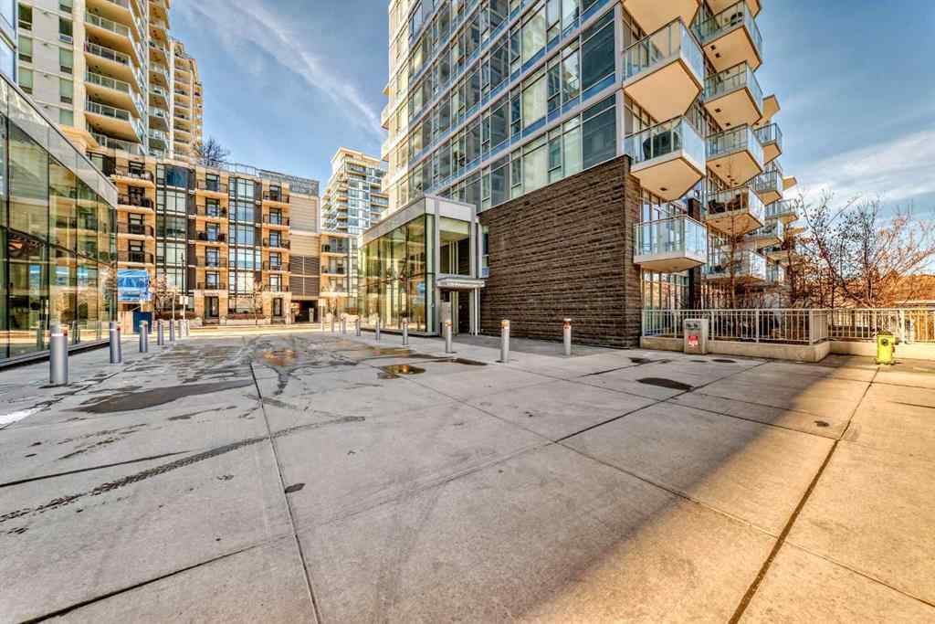 MLS® A2208615 - Unit #601 138 Waterfront Court SW in Chinatown Calgary, Residential