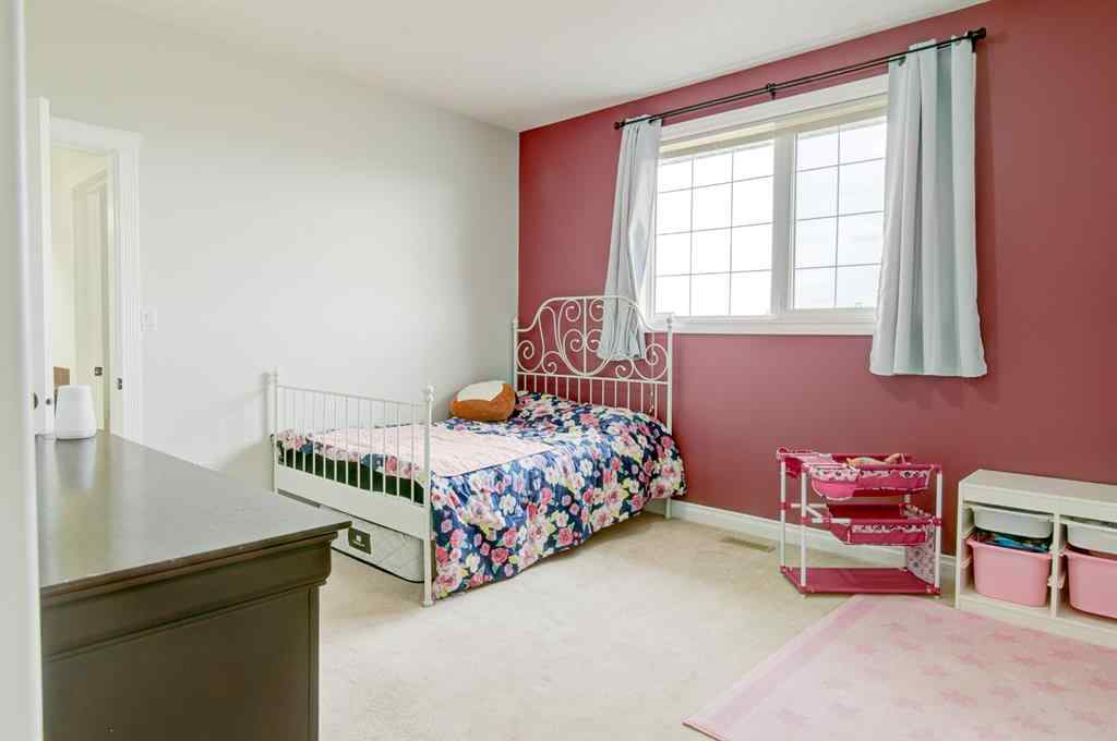 MLS® A2208653 - 441 Hartley Avenue  in NONE Stirling, Residential
