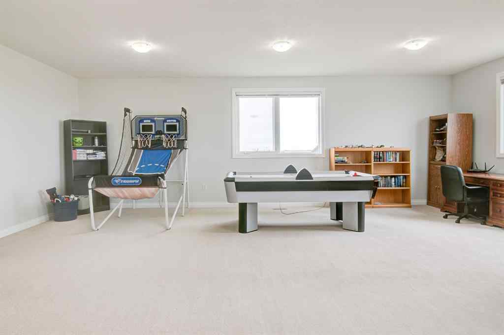 MLS® A2208653 - 441 Hartley Avenue  in NONE Stirling, Residential