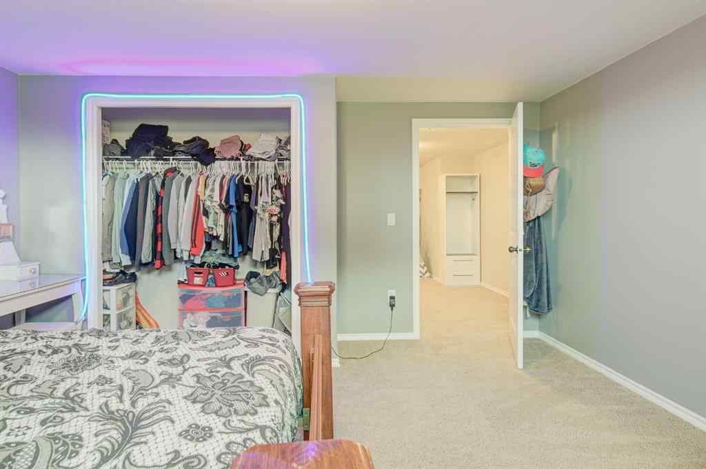 MLS® A2208653 - 441 Hartley Avenue  in NONE Stirling, Residential