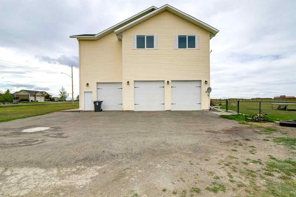 MLS® A2208653 - 441 Hartley Avenue  in NONE Stirling, Residential