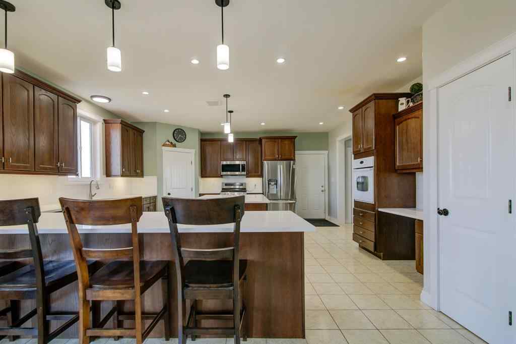 MLS® A2208653 - 441 Hartley Avenue  in NONE Stirling, Residential
