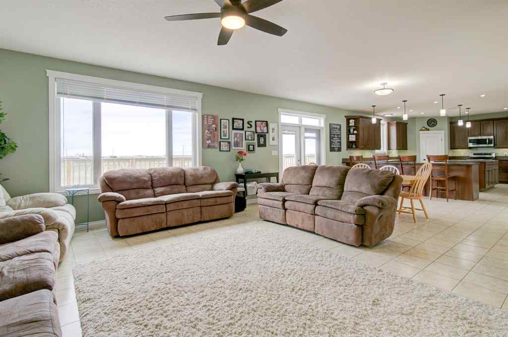MLS® A2208653 - 441 Hartley Avenue  in NONE Stirling, Residential