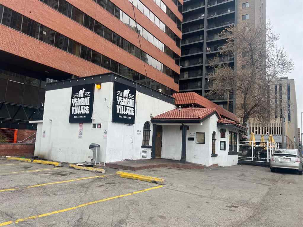 MLS® A2208696 - 402 8 Street SW in Downtown Commercial Core Calgary, Commercial