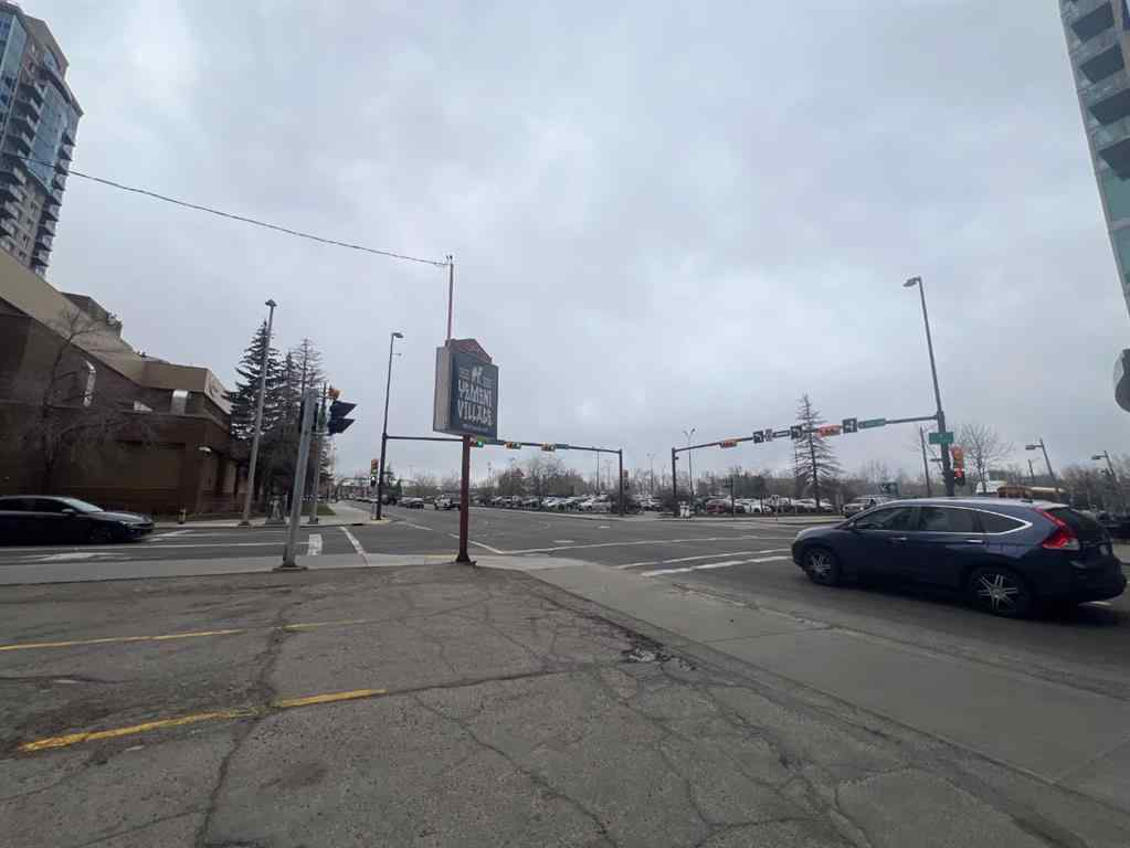 MLS® A2208696 - 402 8 Street SW in Downtown Commercial Core Calgary, Commercial