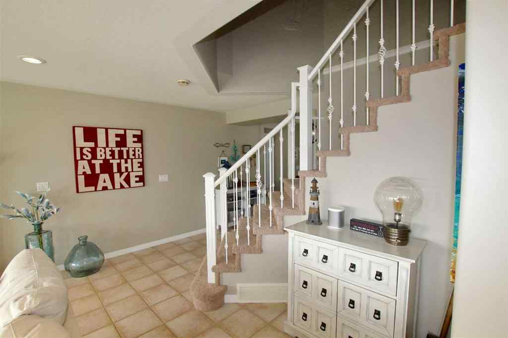 MLS® A2208726 - 308 Marina Bay Place  in Marina Bay Sylvan Lake, Residential