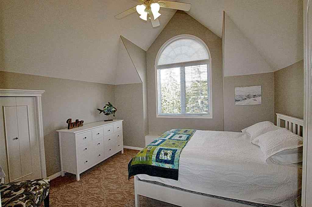 MLS® A2208726 - 308 Marina Bay Place  in Marina Bay Sylvan Lake, Residential