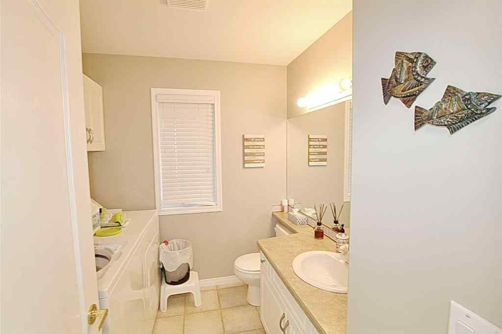 MLS® A2208726 - 308 Marina Bay Place  in Marina Bay Sylvan Lake, Residential