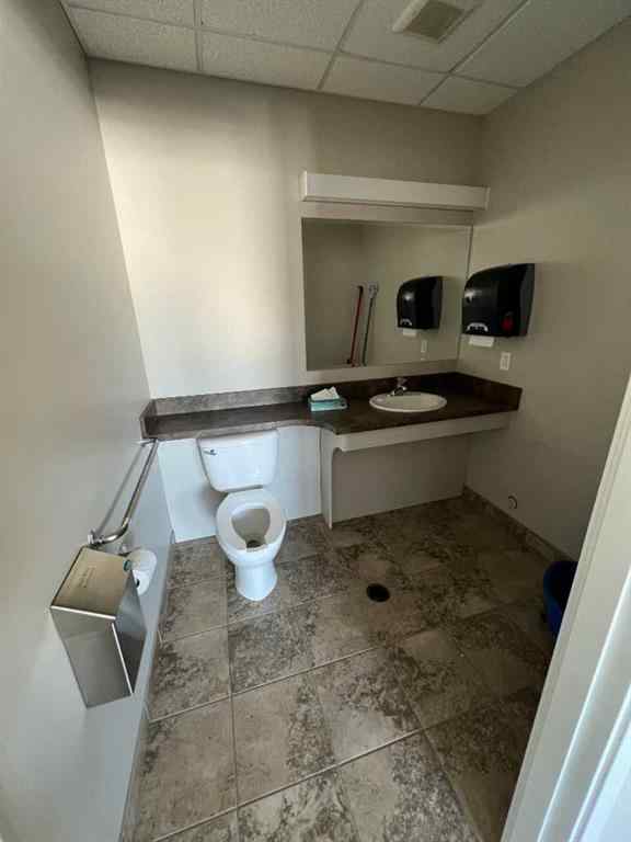 MLS® A2208809 - Unit #207 10605 West Side Drive  in Westside Park Grande Prairie, Commercial