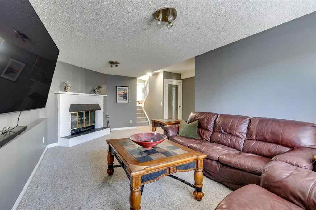 MLS® A2208820 - 44 Scenic Cove Circle NW in Scenic Acres Calgary, Residential
