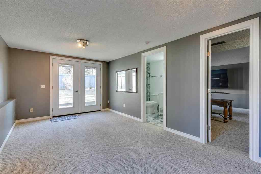 MLS® A2208820 - 44 Scenic Cove Circle NW in Scenic Acres Calgary, Residential