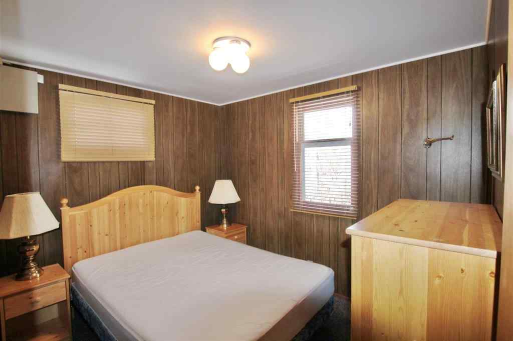 MLS® A2208900 - 1109 Poplar Road  in NONE Sunbreaker Cove, Residential