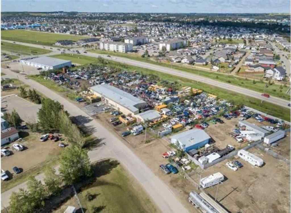 MLS® A2208906 - 2 Industrial Drive  in Beju Industrial Park Sylvan Lake, Commercial