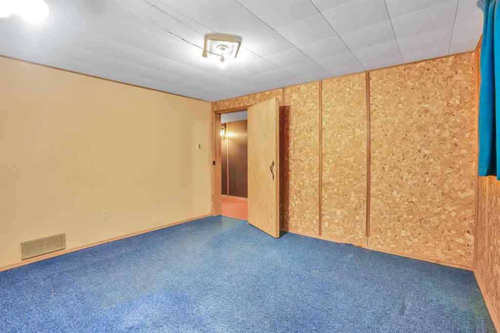 MLS® A2208915 - 924 Mayland Drive NE in Mayland Heights Calgary, Residential