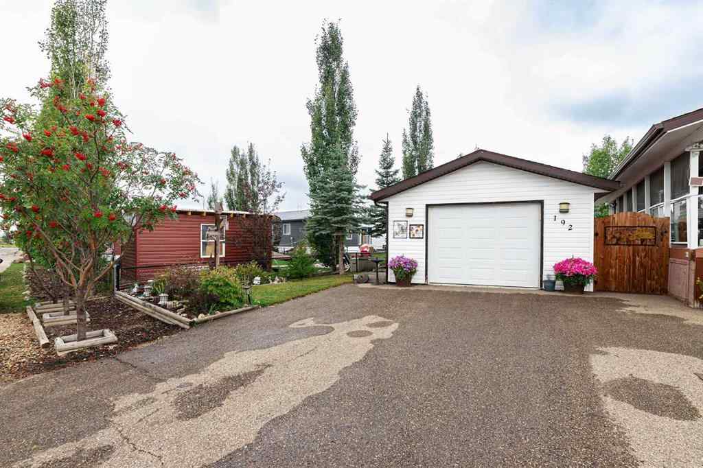 MLS® A2208928 - Unit #192 10046 Township Road 422   in Raymond Shores Rural Ponoka County, Residential