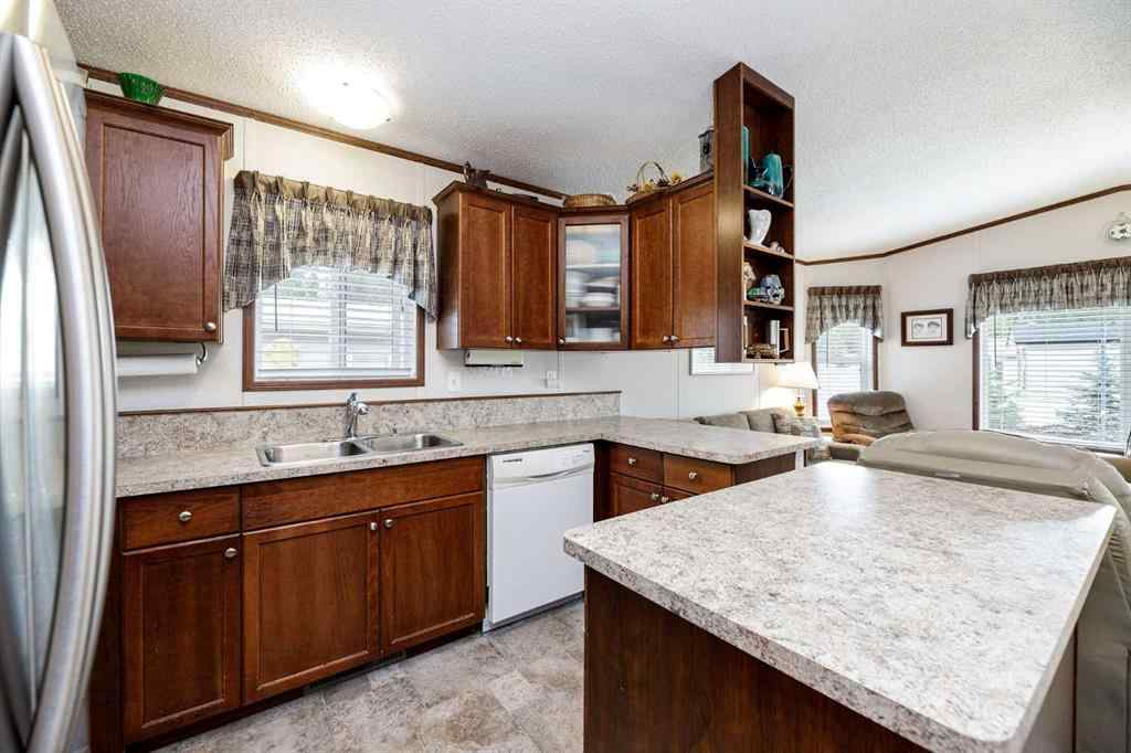 MLS® A2208928 - Unit #192 10046 Township Road 422   in Raymond Shores Rural Ponoka County, Residential