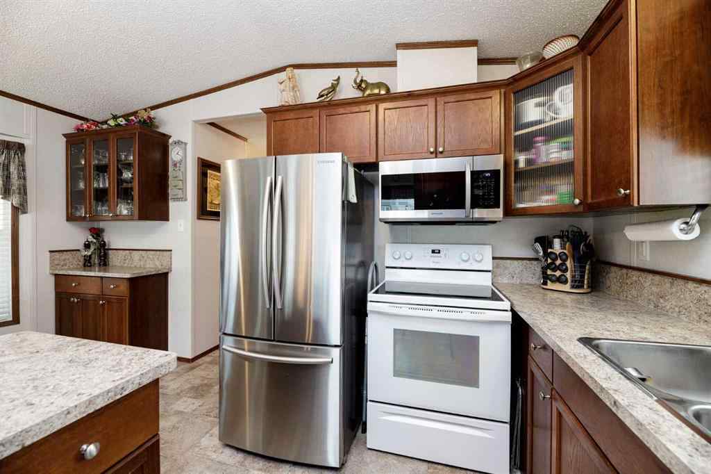 MLS® A2208928 - Unit #192 10046 Township Road 422   in Raymond Shores Rural Ponoka County, Residential