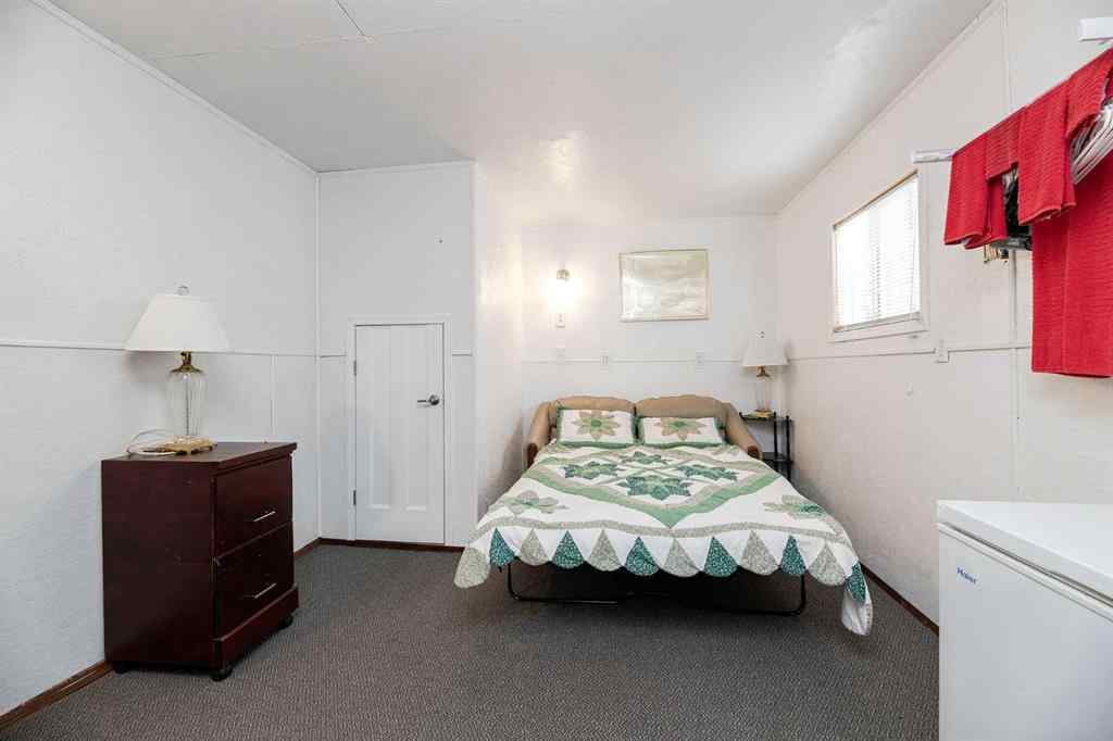 MLS® A2208928 - Unit #192 10046 Township Road 422   in Raymond Shores Rural Ponoka County, Residential