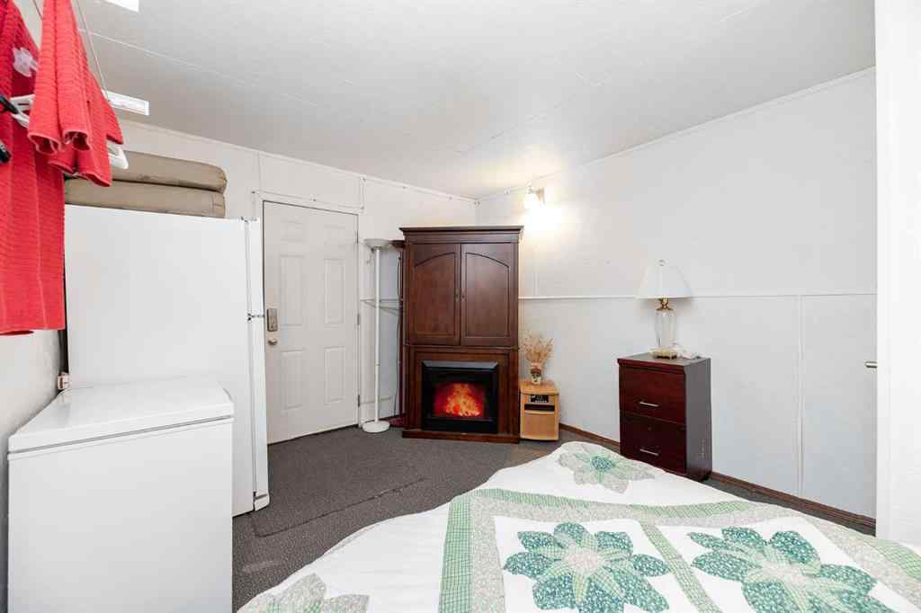MLS® A2208928 - Unit #192 10046 Township Road 422   in Raymond Shores Rural Ponoka County, Residential