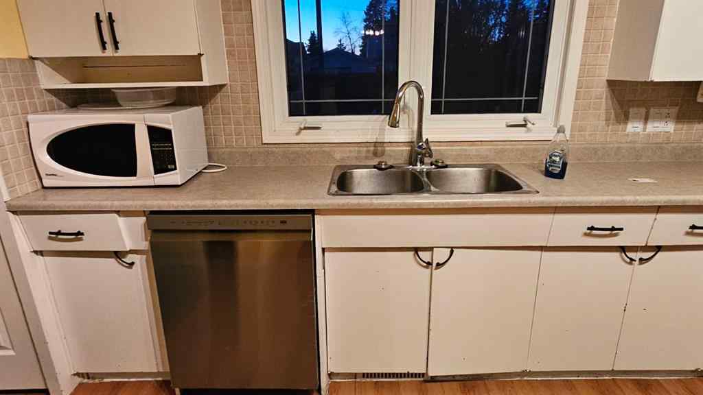MLS® A2208930 - 5110 51 Street  in NONE Castor, Residential