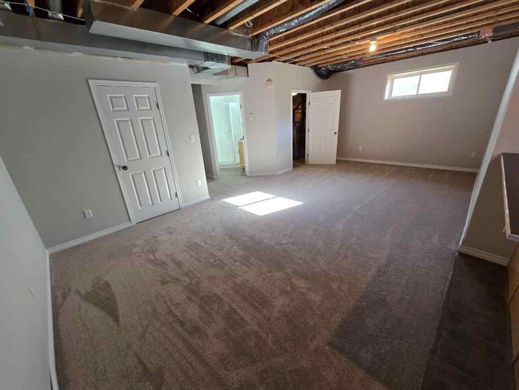 MLS® A2208949 - 207 5 Avenue NE in NONE McLennan, Residential