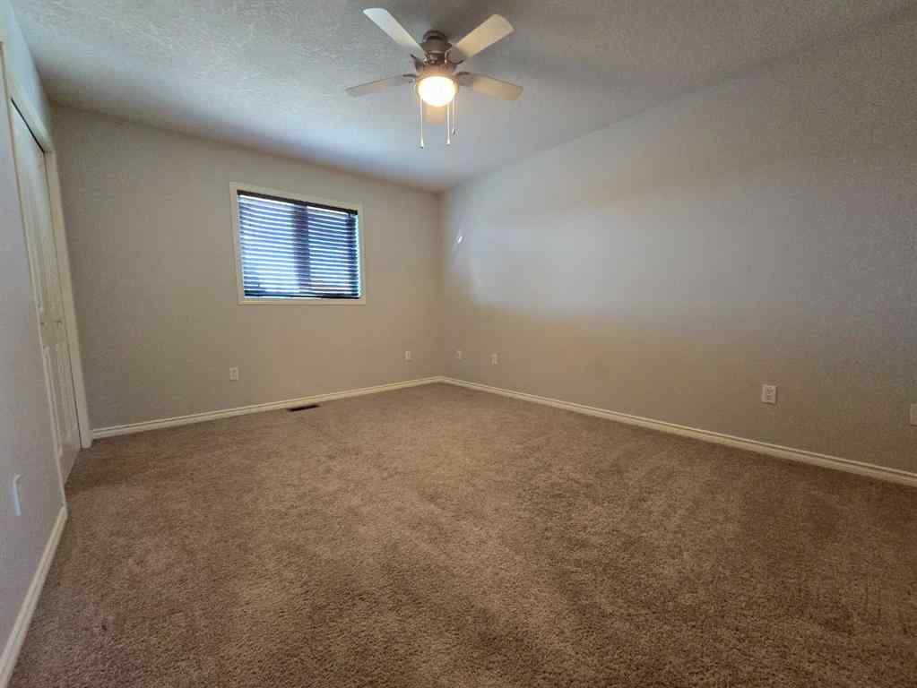 MLS® A2208949 - 207 5 Avenue NE in NONE McLennan, Residential