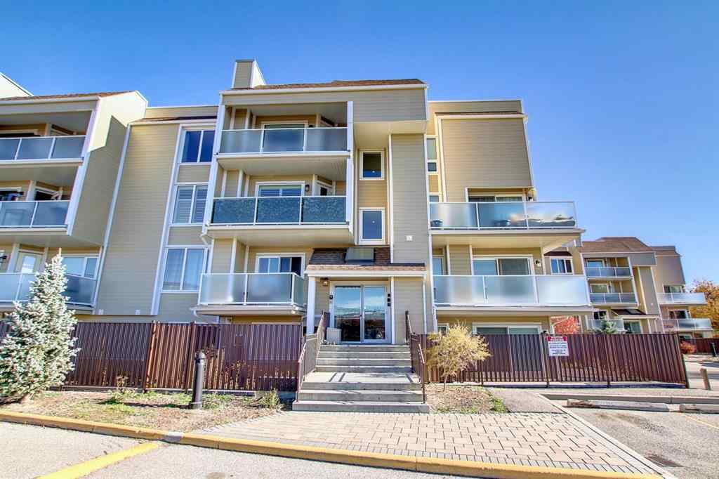 MLS® A2209030 - Unit #404 3727 42 Street NW in Varsity Calgary, Residential