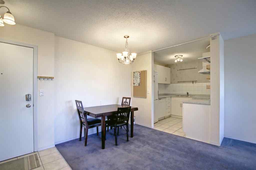 MLS® A2209030 - Unit #404 3727 42 Street NW in Varsity Calgary, Residential