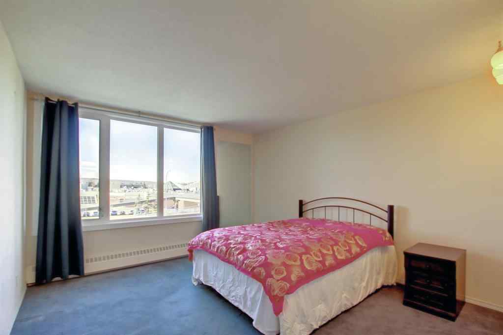 MLS® A2209030 - Unit #404 3727 42 Street NW in Varsity Calgary, Residential