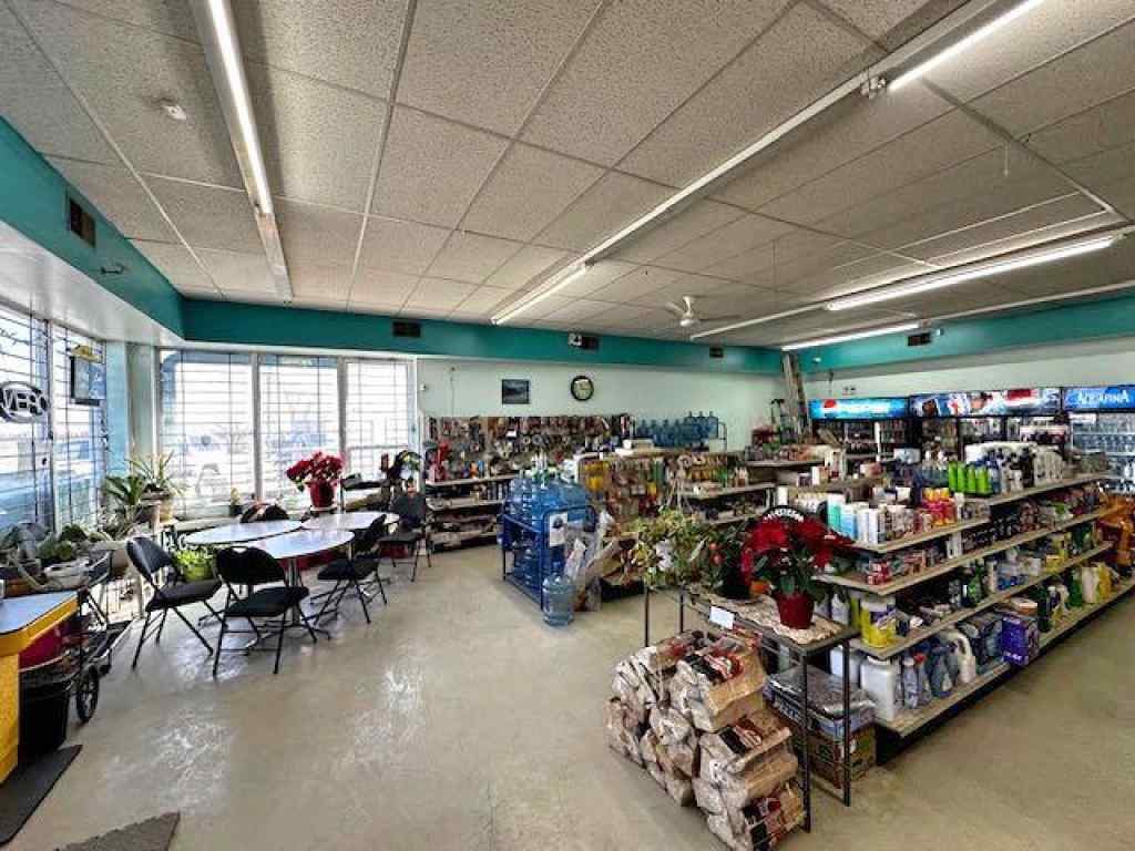 MLS® A2209104 - 604 1 Street S in NONE Grassy Lake, Commercial