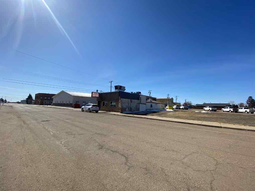 MLS® A2209126 - 305-307 1 Street W in Hanna Hanna, Land