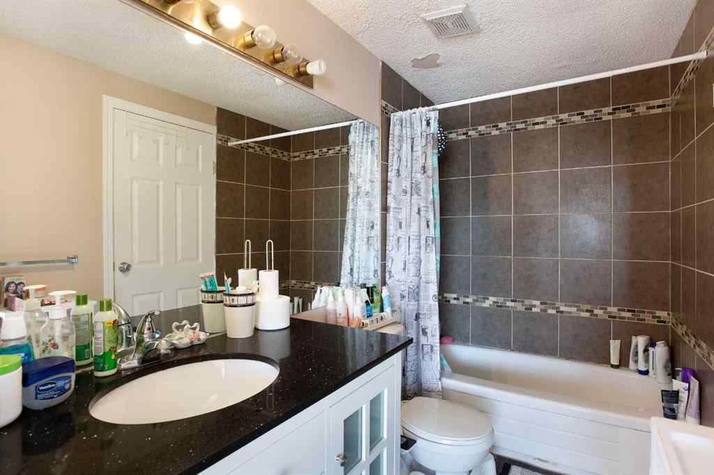 MLS® A2209258 - Unit #171 20 Falbury Crescent NE in Falconridge Calgary, Residential
