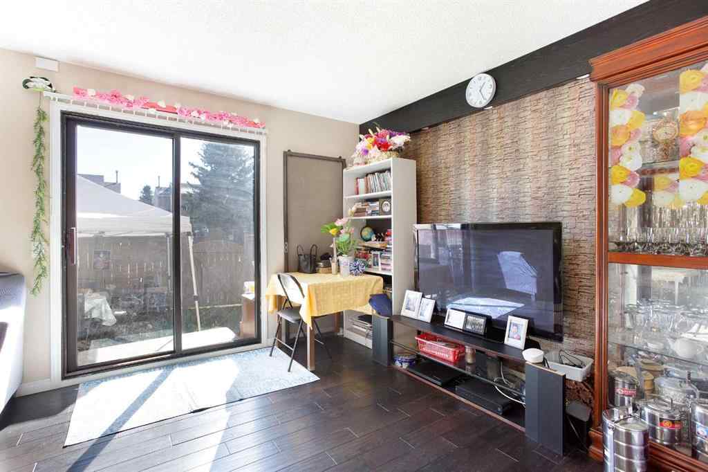 MLS® A2209258 - Unit #171 20 Falbury Crescent NE in Falconridge Calgary, Residential