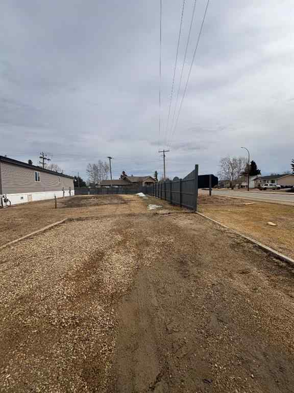 MLS® A2209285 - 5002 54A   in NONE Grimshaw, Land