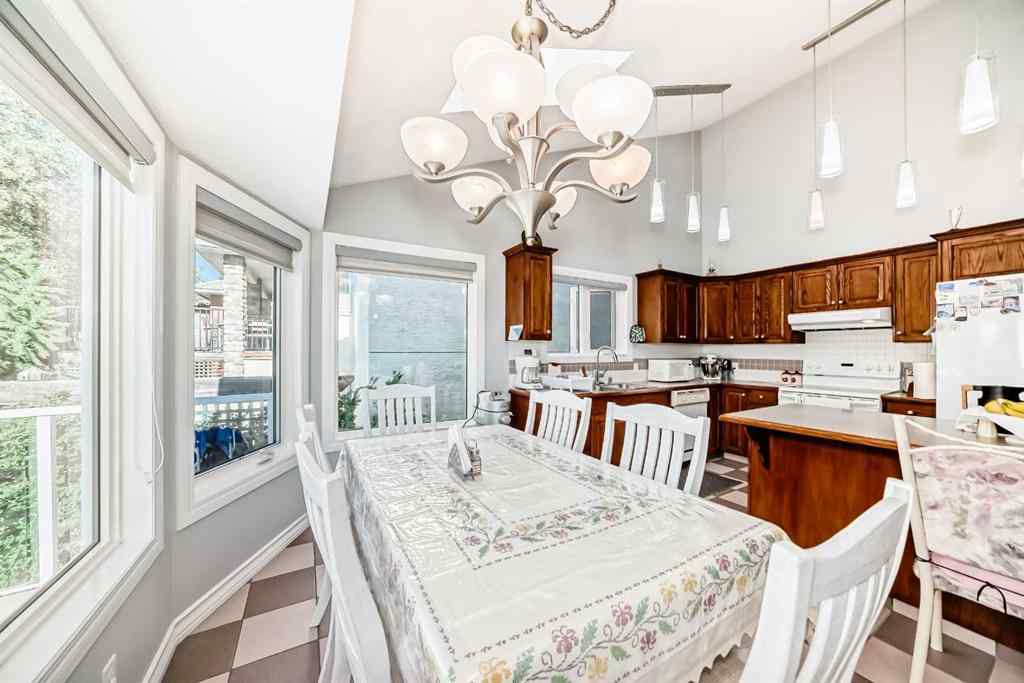 MLS® A2209299 - 8 Signature Point SW in Signal Hill Calgary, Residential