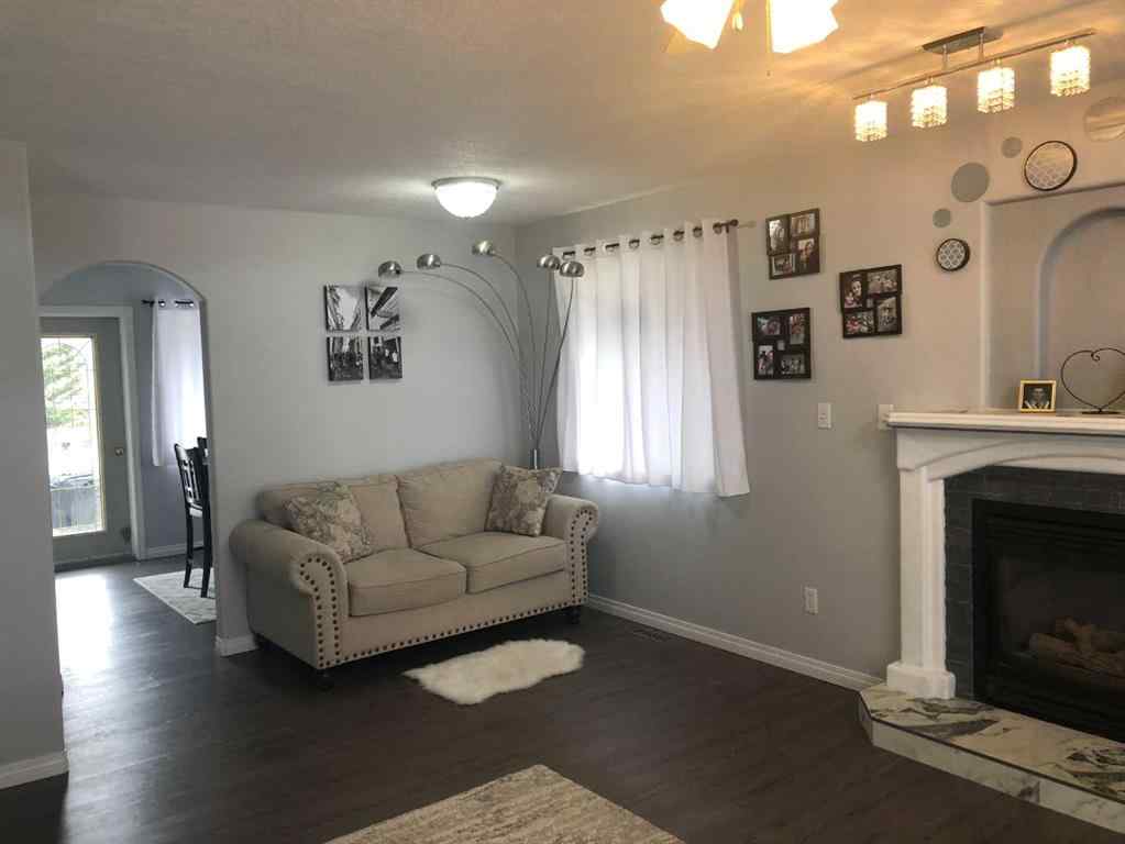 MLS® A2209302 - 105 Parker Place  in Thompson Lake Hinton, Residential