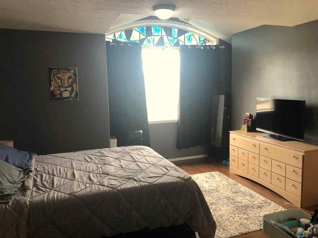 MLS® A2209302 - 105 Parker Place  in Thompson Lake Hinton, Residential
