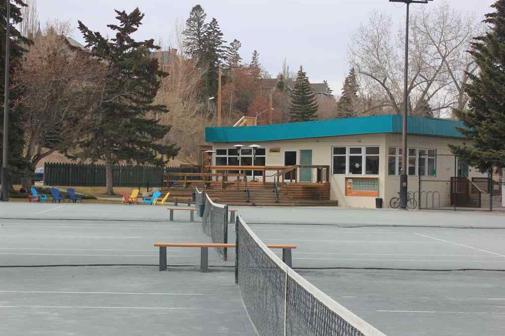 MLS® A2209355 - 1638 15 Avenue SW in Sunalta Calgary, Residential