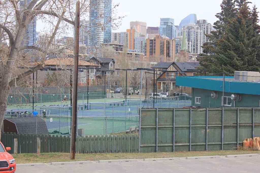 MLS® A2209355 - 1638 15 Avenue SW in Sunalta Calgary, Residential