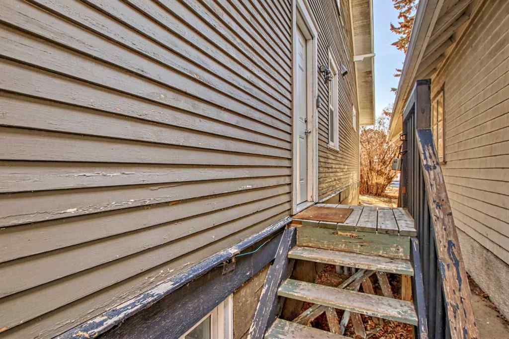 MLS® A2209355 - 1638 15 Avenue SW in Sunalta Calgary, Residential